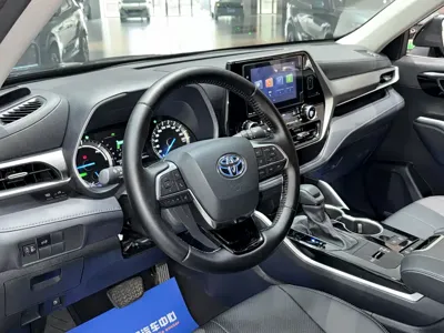 Toyota Highlander 2024, 41000 км, за 25749.94 USD - фото 10