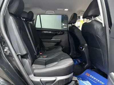 Toyota Highlander 2024, 41000 км, за 25749.94 USD - фото 18