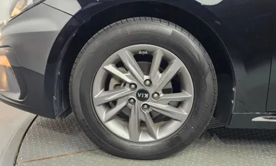 Kia K5 2019, 106610 км, за 8125.85 USD