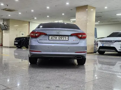 Hyundai Sonata 2016, 151755 км, за 3603.78 USD