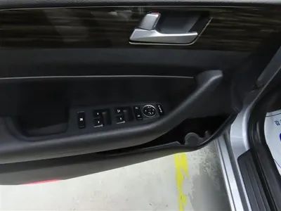 Hyundai Sonata 2016, 151755 км, за 3603.78 USD - фото 13
