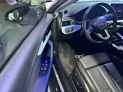 Audi A5 (Import) 2022, 42000 км, за 28089.51 USD
