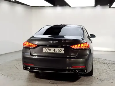 Genesis G80 2018, 126000 км, за 8775.92 USD