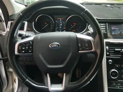 Land Rover Discovery Sport 2017, 98000 км, за 9269.98 USD - фото 15