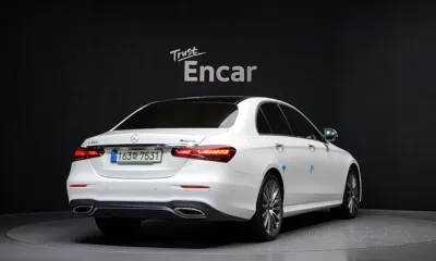 Mercedes-Benz E-Class 2022, 86063 км, за 23719.85 USD