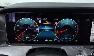 Mercedes-Benz E-Class 2022, 86063 км, за 23719.85 USD - фото 8