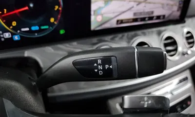 Mercedes-Benz E-Class 2022, 86063 км, за 23719.85 USD - фото 9