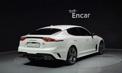 Kia Stinger 2020, 98308 км, за 15791.21 USD