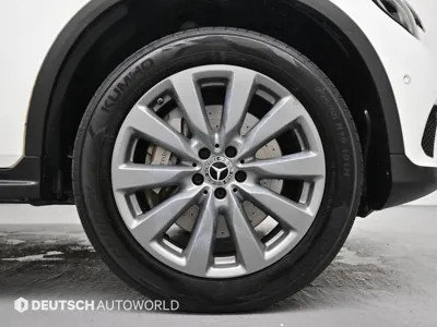 Mercedes-Benz GLC-Class 2019, 115378 км, за 14136.82 USD