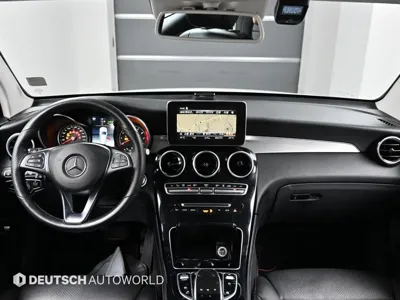 Mercedes-Benz GLC-Class 2019, 115378 км, за 14106.48 USD - фото 7