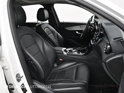 Mercedes-Benz GLC-Class 2019, 115378 км, за 14106.48 USD - фото 10