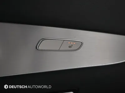 Mercedes-Benz GLC-Class 2019, 115378 км, за 14106.48 USD - фото 16