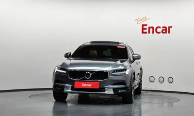 Volvo V90 2020, 70160 км, за 18428.07 USD