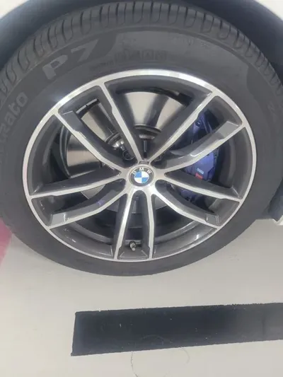 BMW 5-Series 2023, 40636 км, за 25272.42 USD