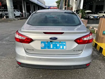 Ford Focus 2014, 60000 км, за 1765.71 USD