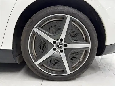 Mercedes-Benz EQE 2023, 17000 км, за 28590.11 USD - фото 7