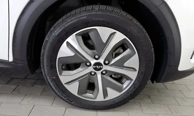 Kia Niro 2023, 36365 км, за 15938.08 USD - фото 21