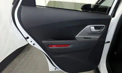 Kia Niro 2023, 36365 км, за 15938.08 USD - фото 25