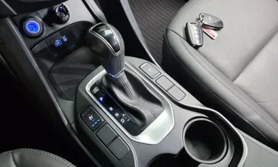 Hyundai Santafe 2017, 95682 км, за 9441.94 USD - фото 9