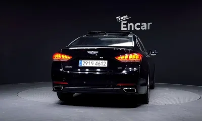 Hyundai Genesis 2015, 209392 км, за 3832.18 USD