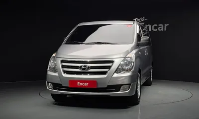 Hyundai Starex 2018, 59489 км, за 9446.26 USD