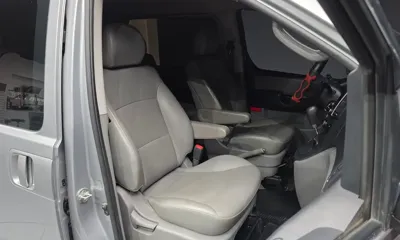 Hyundai Starex 2018, 59489 км, за 9446.26 USD - фото 12