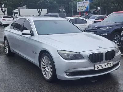 BMW 7-Series · 2009 год