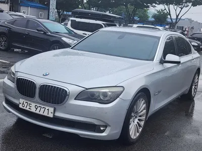 BMW 7-Series 2009, 120698 км, за 3220.14 USD