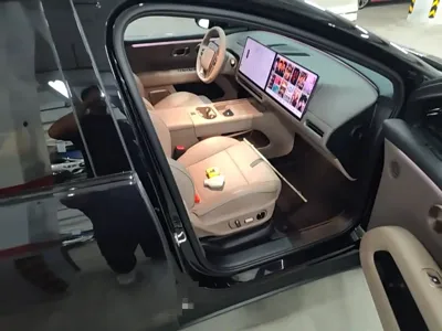 Li Auto 理想i6