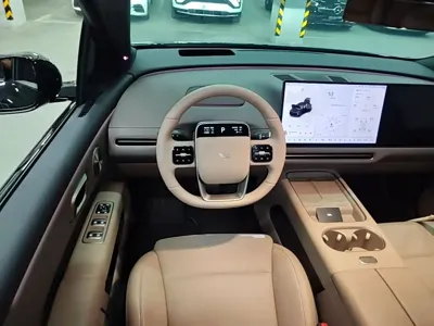 Li Auto 理想i6