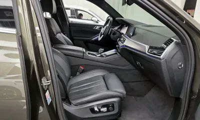 BMW X6 2022, 67701 км, за 44796.82 USD - фото 11