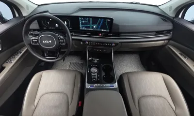 Kia Canival 2024, 60621 км, за 21482.05 USD - фото 7