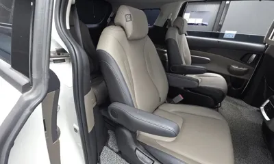 Kia Canival 2024, 60621 км, за 21482.05 USD - фото 11