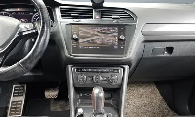 Volkswagen Tiguan 2018, 97228 км, за 14332.26 USD - фото 13