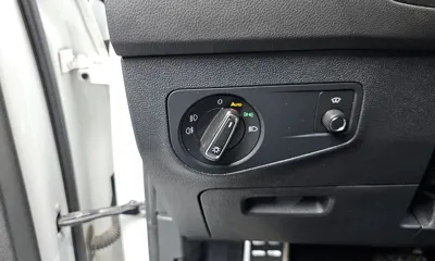 Volkswagen Tiguan 2018, 97228 км, за 14332.26 USD - фото 27