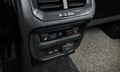 Volkswagen Tiguan 2018, 97228 км, за 14332.26 USD - фото 30