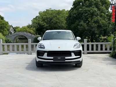 Porsche Macan 2022, 39000 км, за 45467.04 USD