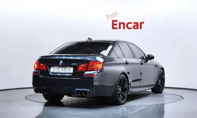 BMW M5 2016, 110648 км, за 23959.56 USD