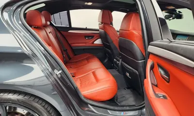 BMW M5 2016, 110648 км, за 23959.56 USD - фото 12