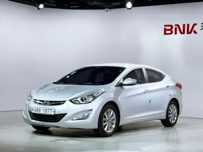 Hyundai Avante · 2014 год