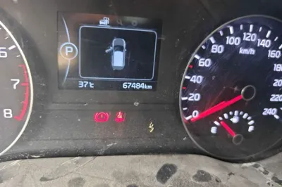 Kia KX5 2016, 67500 км, за 6061 USD - фото 11