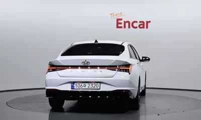 Hyundai Avante 2023, 14415 км, за 15071.4 USD