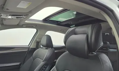 Kia K5 2020, 61386 км, за 12913.9 USD - фото 19