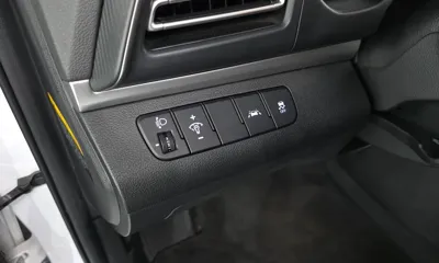 Hyundai Avante 2020, 92901 км, за 7227.97 USD - фото 18