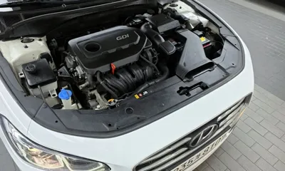 Hyundai Grandeur 2017, 176162 км, за 6498.62 USD - фото 6