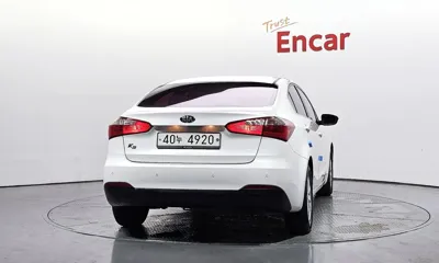 Kia K3 2015, 99261 км, за 3835.4 USD