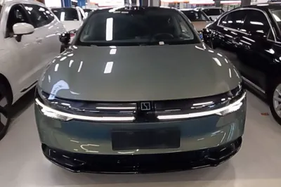 Zeekr 007 2025, 20200 км, за 24733 USD