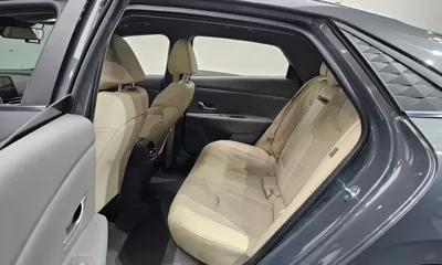 Hyundai Avante 2024, 55140 км, за 14000.12 USD - фото 11