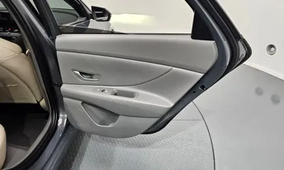 Hyundai Avante 2024, 55140 км, за 14000.12 USD - фото 25