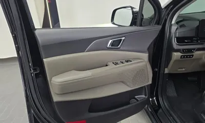 Kia Canival 2024, 40102 км, за 25525.81 USD - фото 24